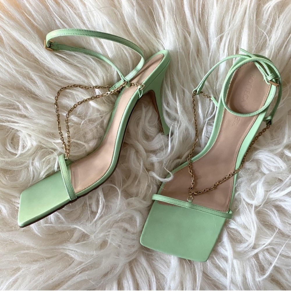 Bottega Veneta Green Leather Chain Sandal